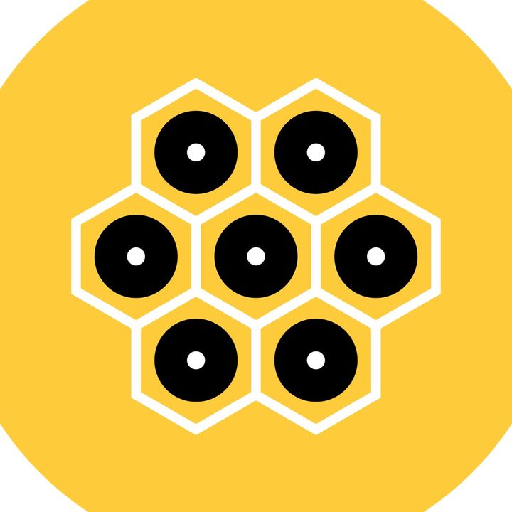 goldenhivemead