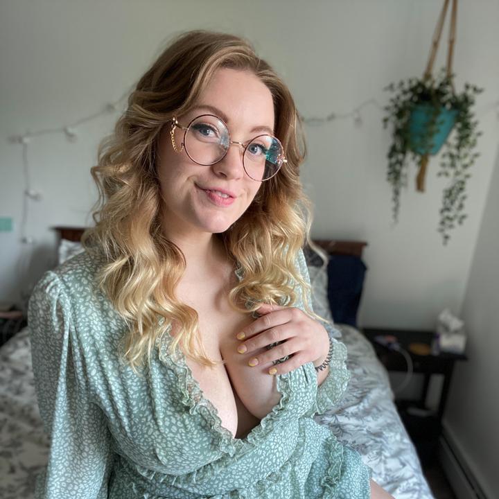 True story, except i was wearing less Valerie Bardot🍒 (@valerie.bardot)