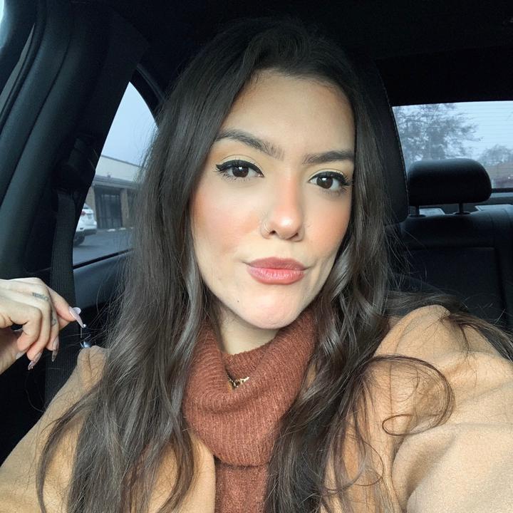@y_lovee