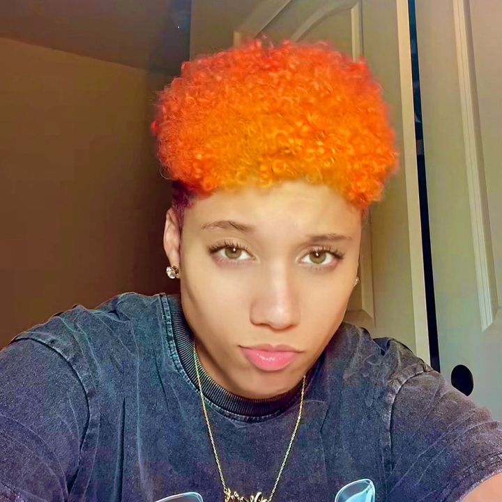 @deznichole13