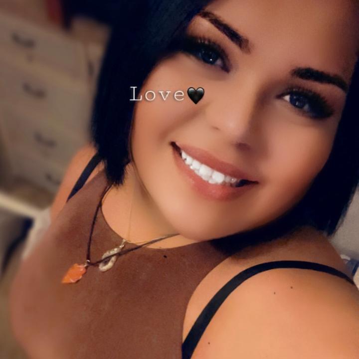 poppin_azz_bitch