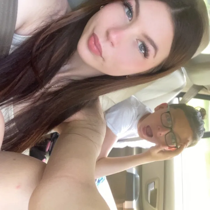 theyluvlana325