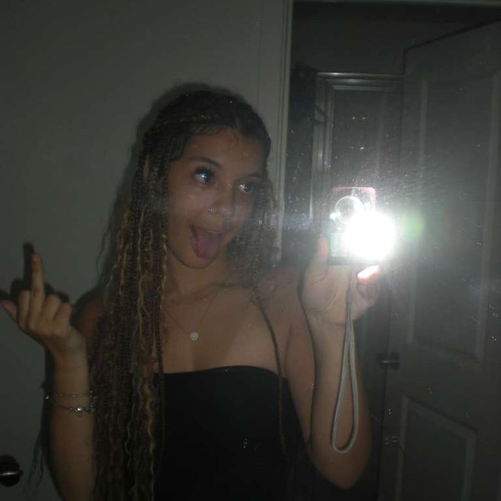 louisecqueiroz