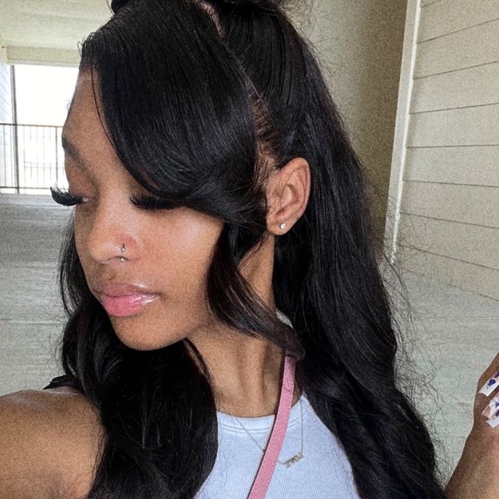nayaaelaine