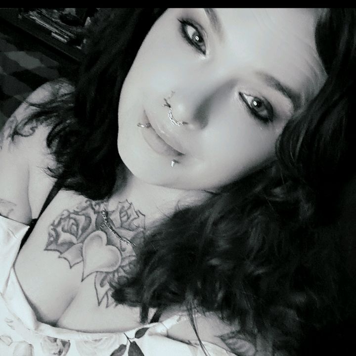 thicktattoocountrygirl