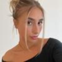 🦄 @lilysspersonal - Lily Phillips🫧 - TikTok